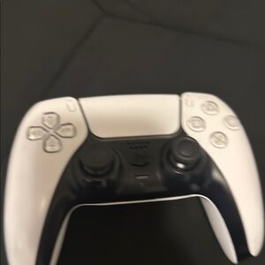 PlayStation DualSense® Wireless Controller - White